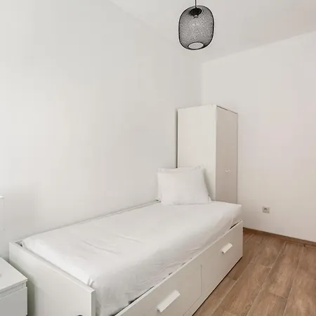 Apartment Joivy & Spacious In